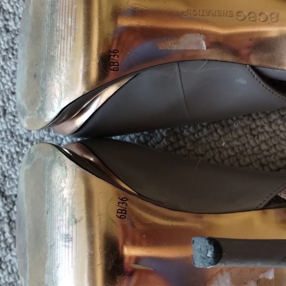 BCBG Generation sandals. Size6. - Picture 6 of 6